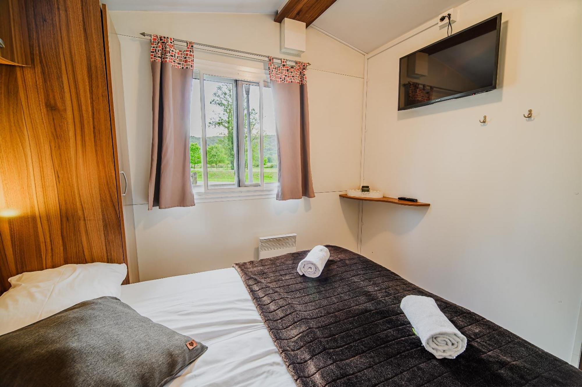 Lake View Mobile Homes With Thermal Riviera Tickets In Terme Catez Чатеж-об-Сави Экстерьер фото