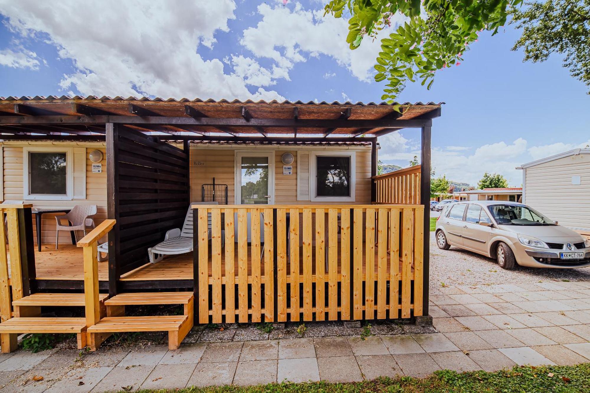 Lake View Mobile Homes With Thermal Riviera Tickets In Terme Catez Чатеж-об-Сави Экстерьер фото
