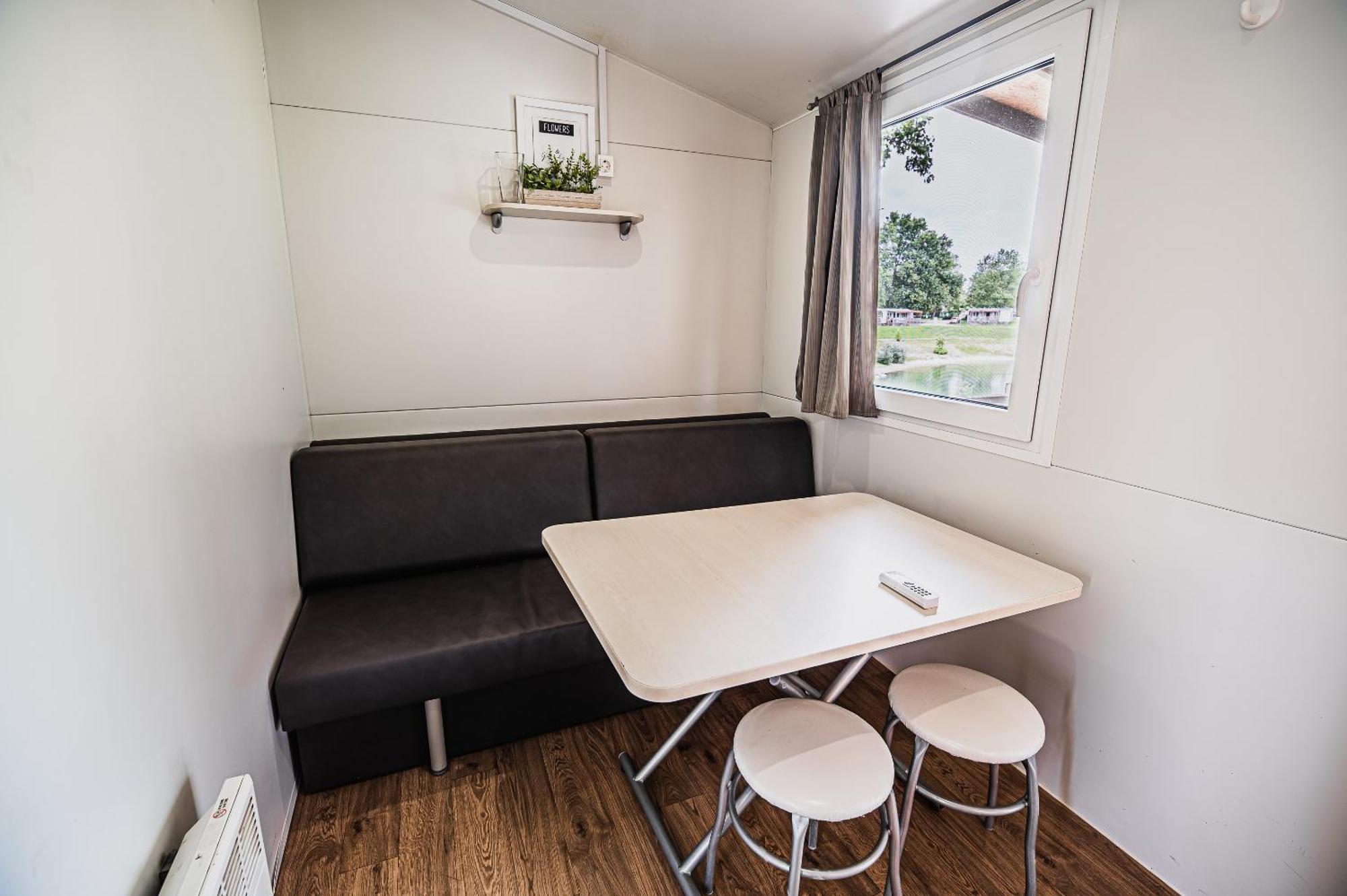 Lake View Mobile Homes With Thermal Riviera Tickets In Terme Catez Чатеж-об-Сави Номер фото